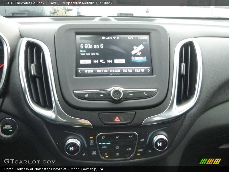 Pepperdust Metallic / Jet Black 2018 Chevrolet Equinox LT AWD