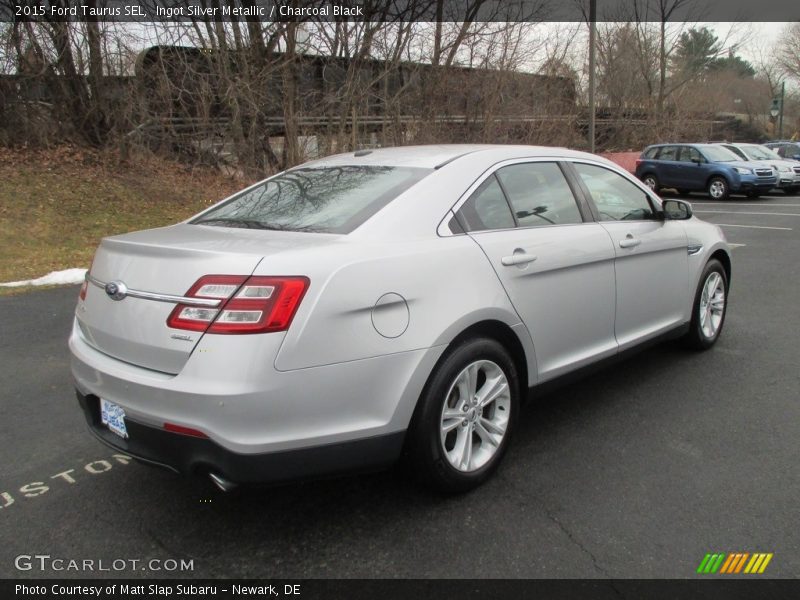 Ingot Silver Metallic / Charcoal Black 2015 Ford Taurus SEL