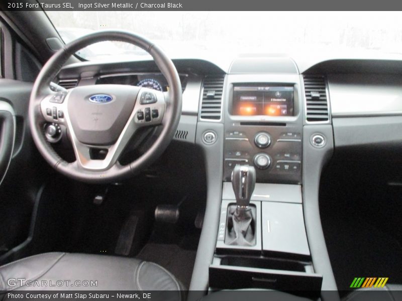 Ingot Silver Metallic / Charcoal Black 2015 Ford Taurus SEL