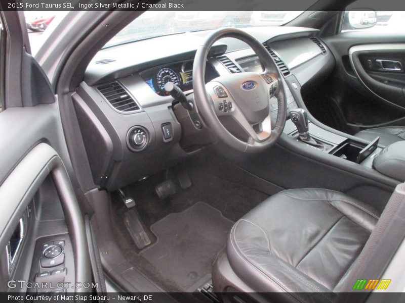 Ingot Silver Metallic / Charcoal Black 2015 Ford Taurus SEL
