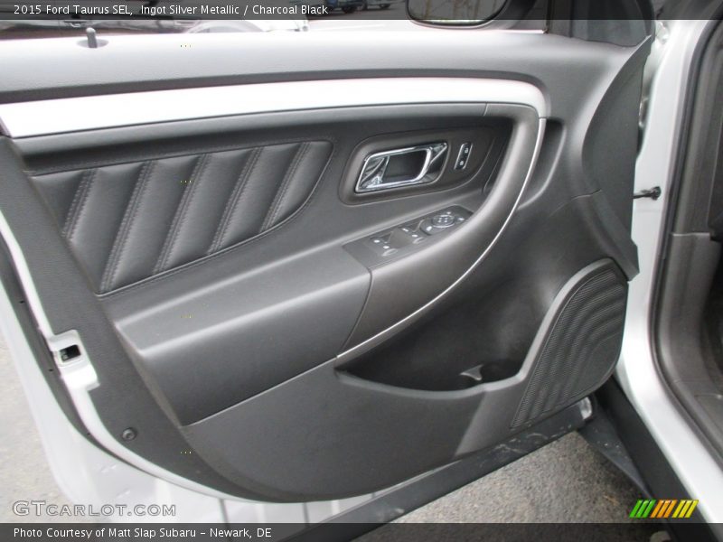 Ingot Silver Metallic / Charcoal Black 2015 Ford Taurus SEL