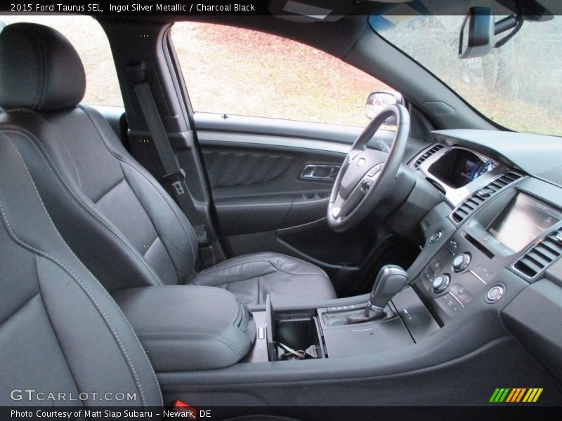 Ingot Silver Metallic / Charcoal Black 2015 Ford Taurus SEL