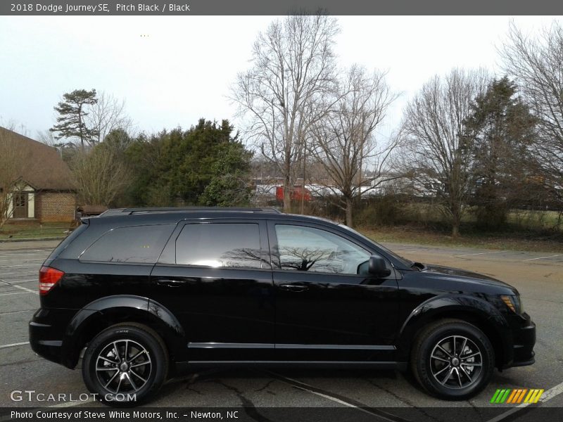 Pitch Black / Black 2018 Dodge Journey SE