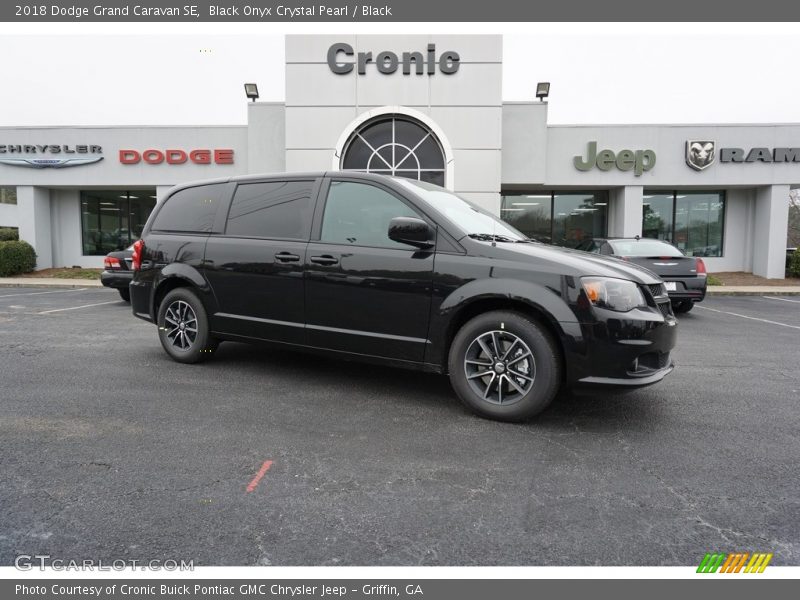 Black Onyx Crystal Pearl / Black 2018 Dodge Grand Caravan SE
