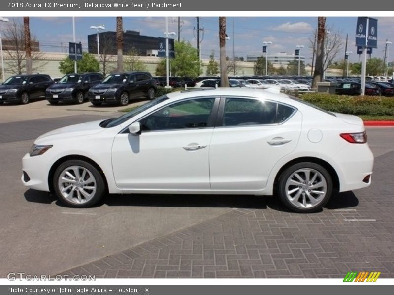 Bellanova White Pearl / Parchment 2018 Acura ILX Premium