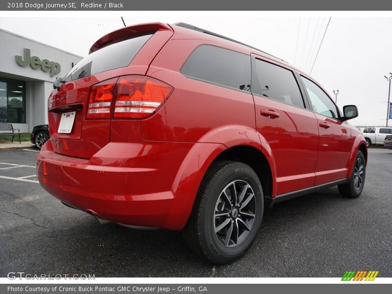 Redline / Black 2018 Dodge Journey SE