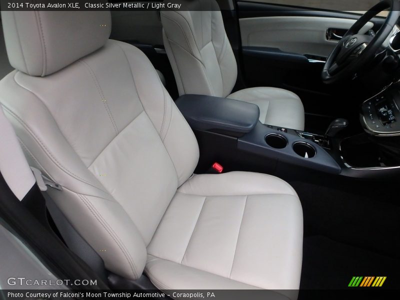 Classic Silver Metallic / Light Gray 2014 Toyota Avalon XLE