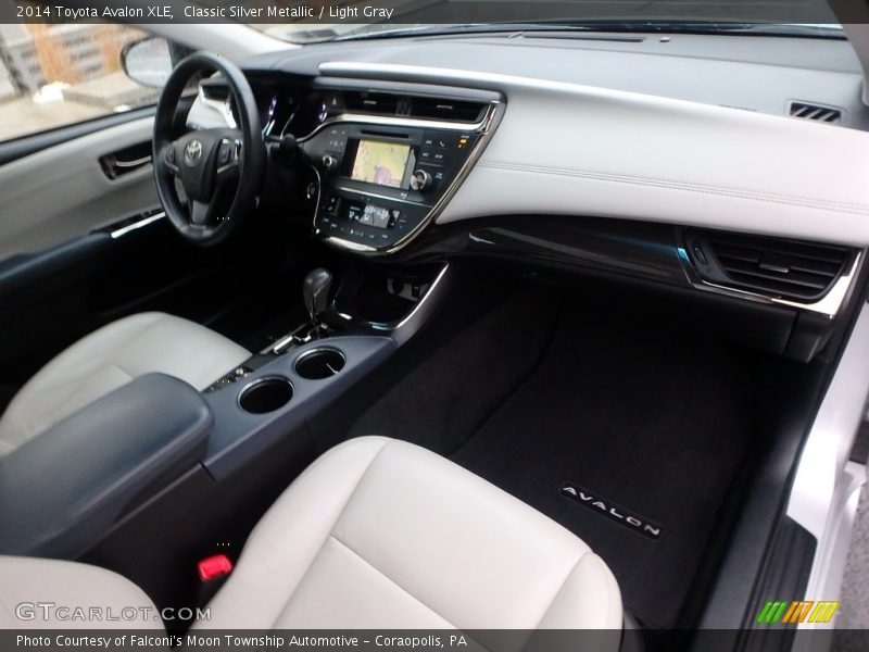 Classic Silver Metallic / Light Gray 2014 Toyota Avalon XLE