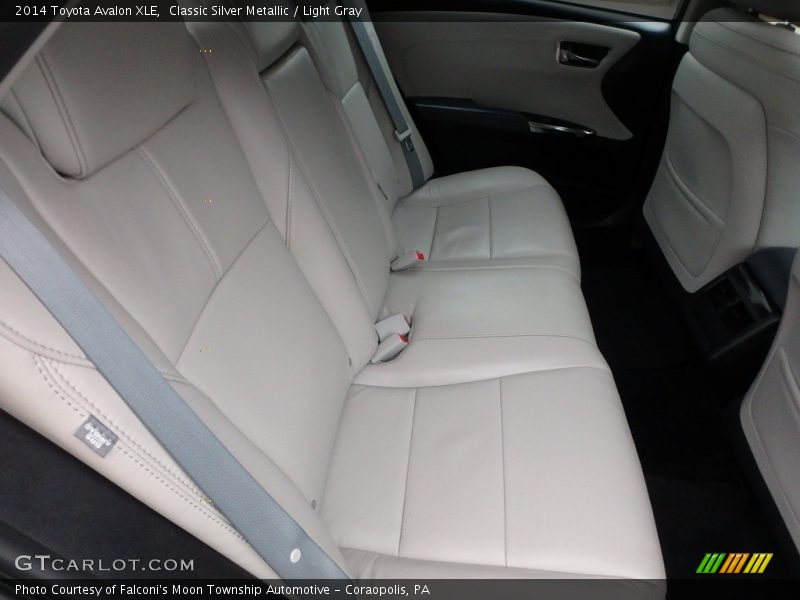 Classic Silver Metallic / Light Gray 2014 Toyota Avalon XLE
