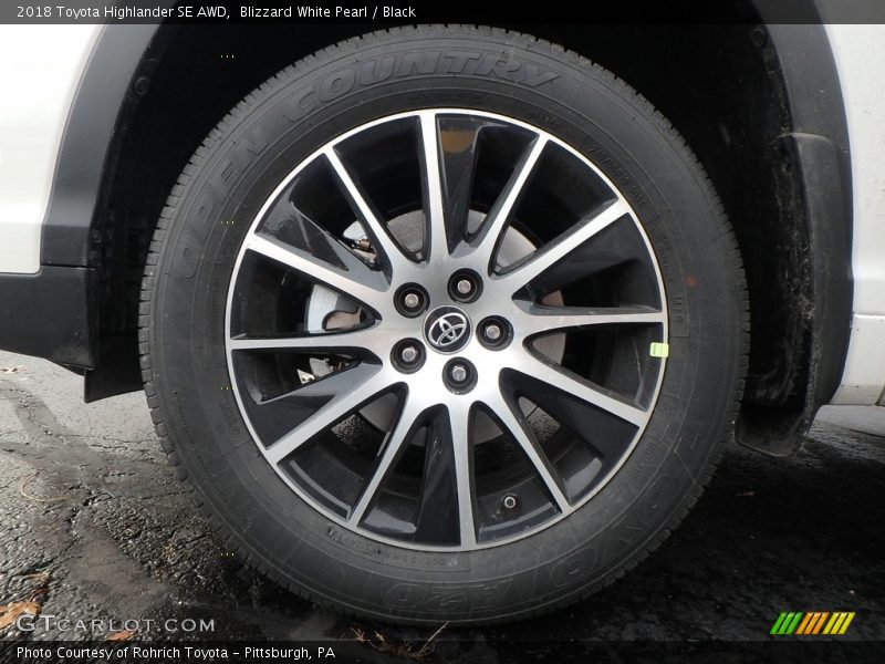 Blizzard White Pearl / Black 2018 Toyota Highlander SE AWD