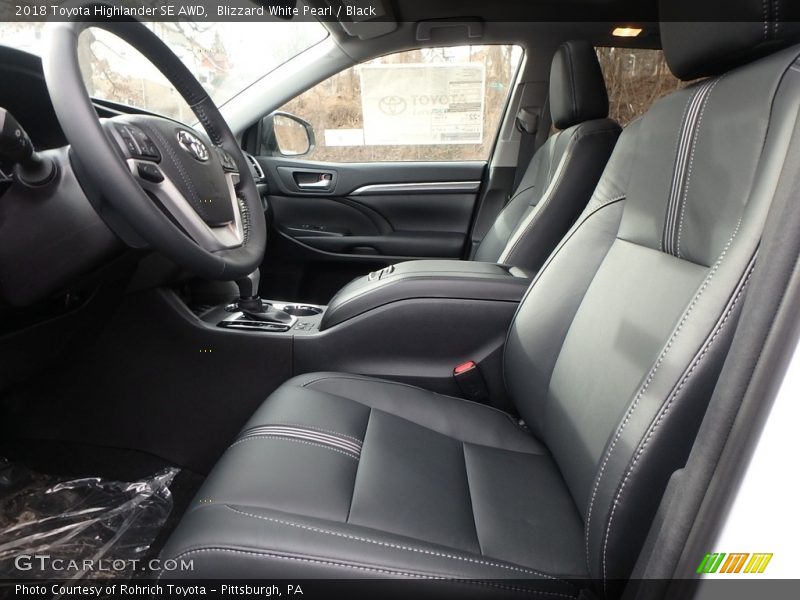 Blizzard White Pearl / Black 2018 Toyota Highlander SE AWD