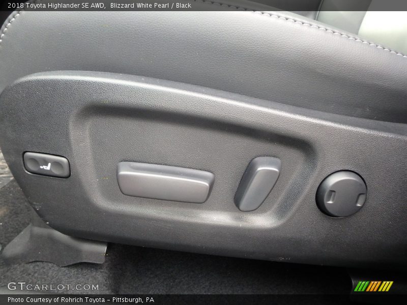 Blizzard White Pearl / Black 2018 Toyota Highlander SE AWD