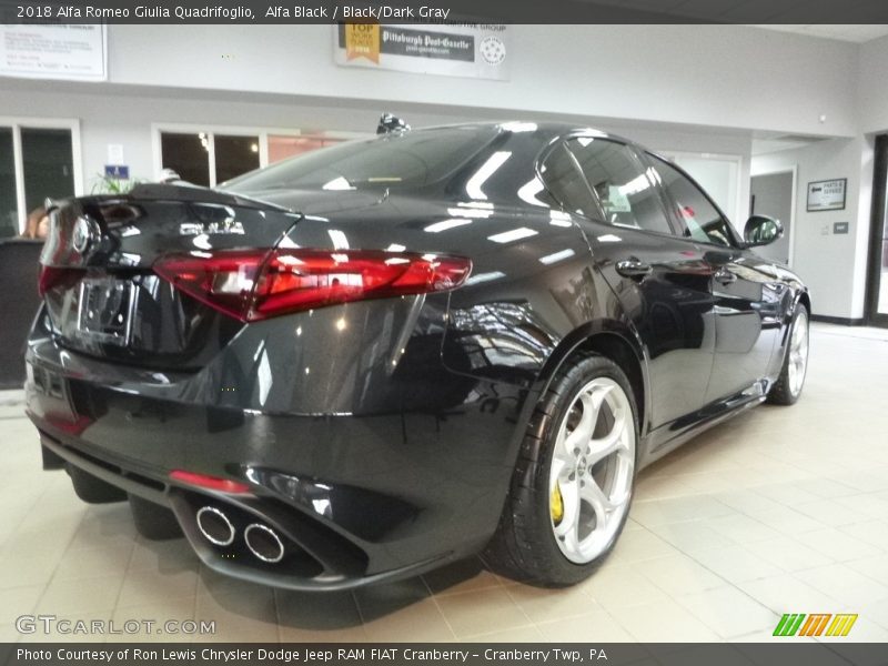 Alfa Black / Black/Dark Gray 2018 Alfa Romeo Giulia Quadrifoglio