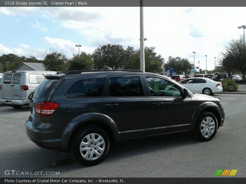 Granite Pearl / Black 2018 Dodge Journey SE