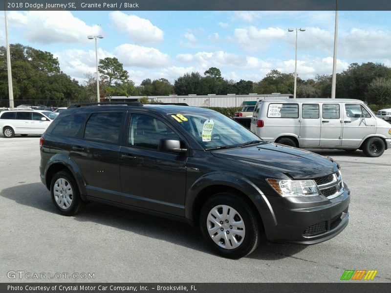 Granite Pearl / Black 2018 Dodge Journey SE