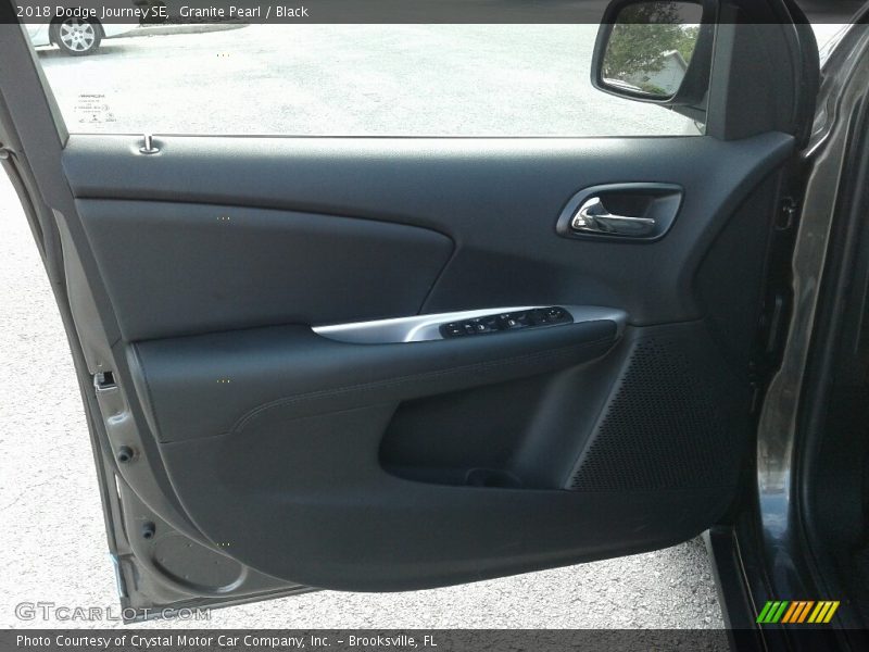 Granite Pearl / Black 2018 Dodge Journey SE