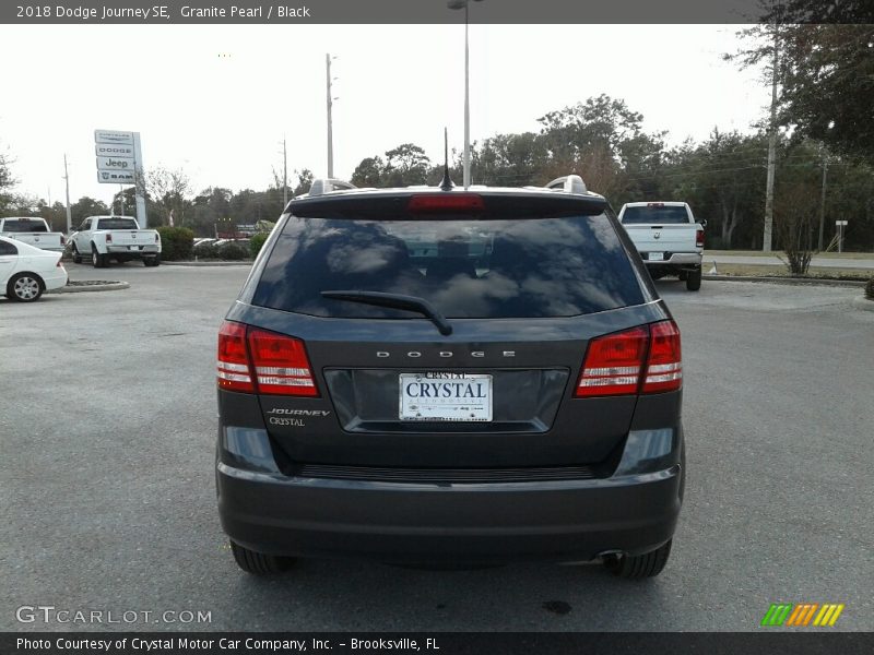 Granite Pearl / Black 2018 Dodge Journey SE