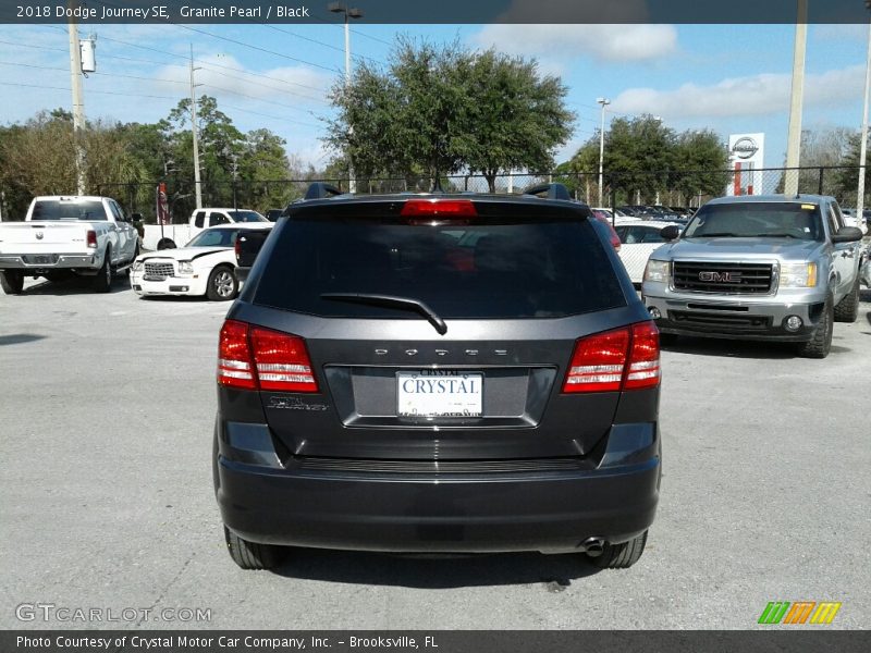 Granite Pearl / Black 2018 Dodge Journey SE