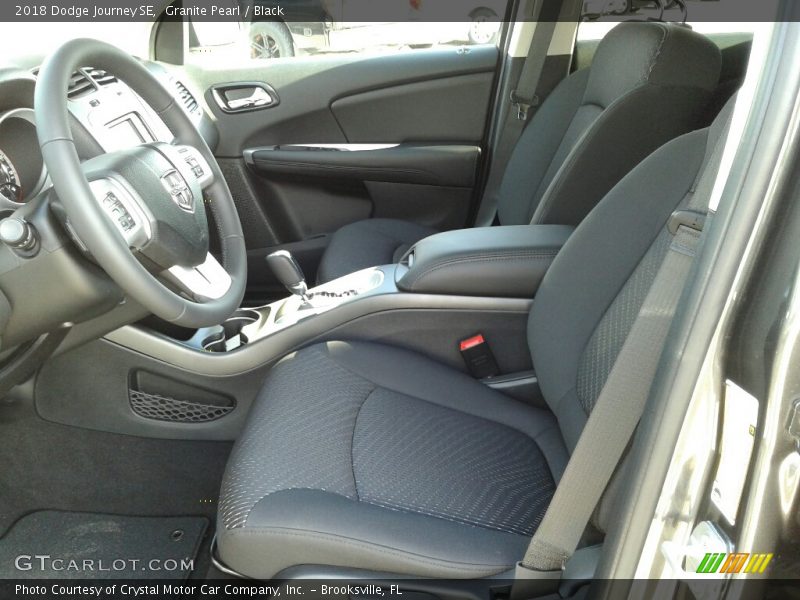Granite Pearl / Black 2018 Dodge Journey SE