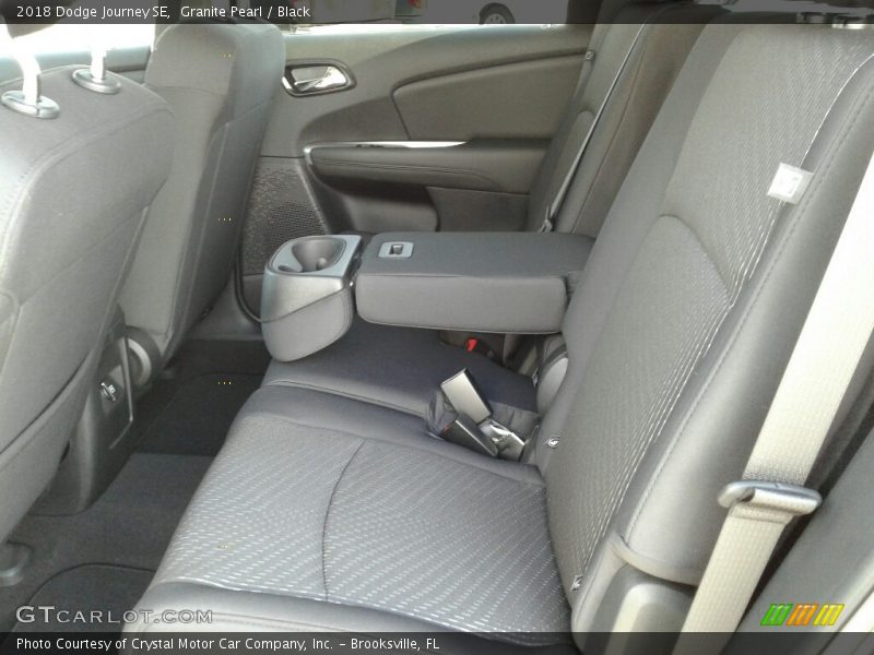 Granite Pearl / Black 2018 Dodge Journey SE