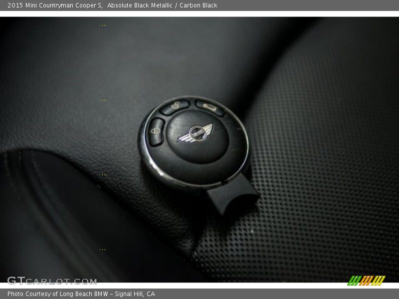 Absolute Black Metallic / Carbon Black 2015 Mini Countryman Cooper S