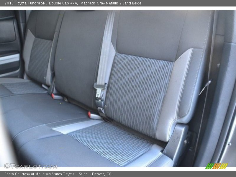 Magnetic Gray Metallic / Sand Beige 2015 Toyota Tundra SR5 Double Cab 4x4