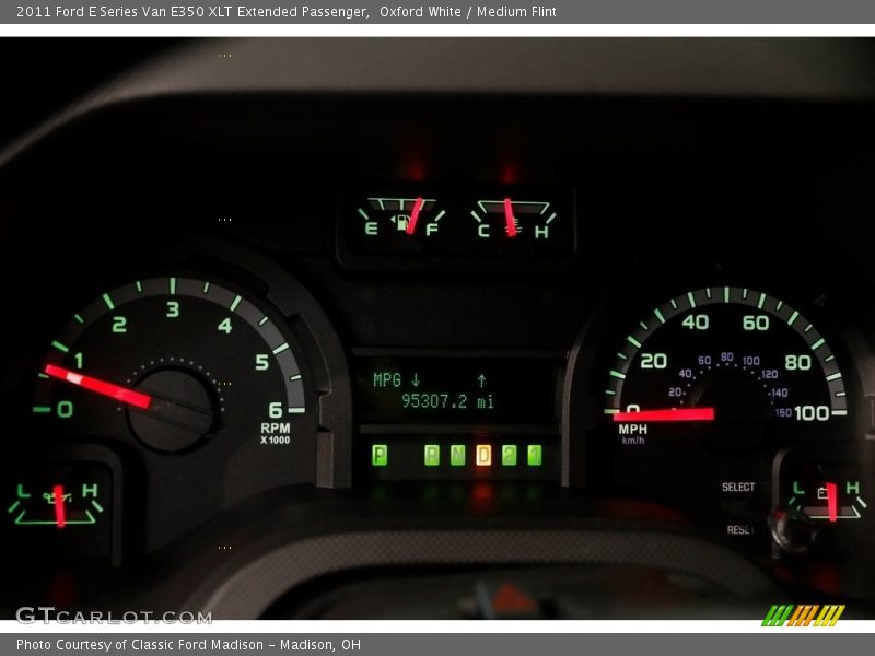 Oxford White / Medium Flint 2011 Ford E Series Van E350 XLT Extended Passenger