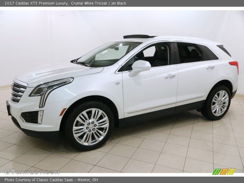 Crystal White Tricoat / Jet Black 2017 Cadillac XT5 Premium Luxury