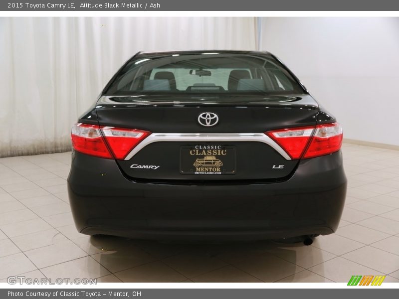 Attitude Black Metallic / Ash 2015 Toyota Camry LE