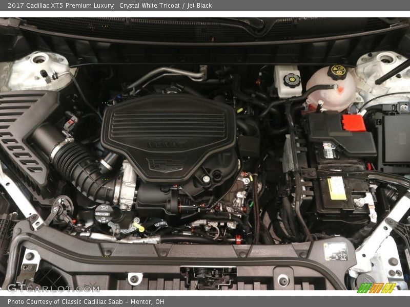 Crystal White Tricoat / Jet Black 2017 Cadillac XT5 Premium Luxury