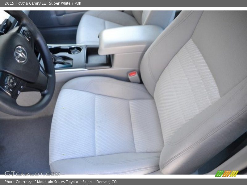 Super White / Ash 2015 Toyota Camry LE