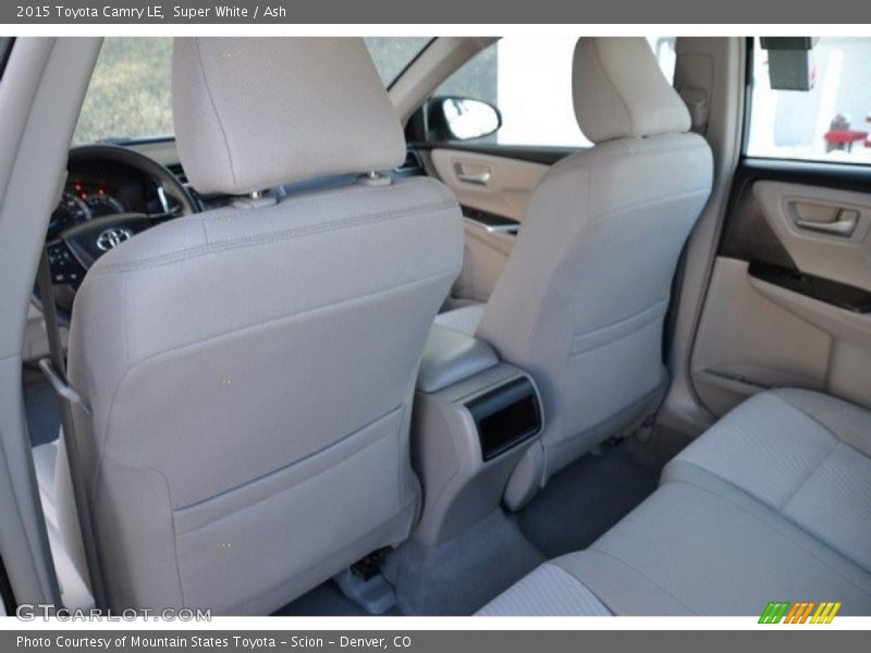 Super White / Ash 2015 Toyota Camry LE