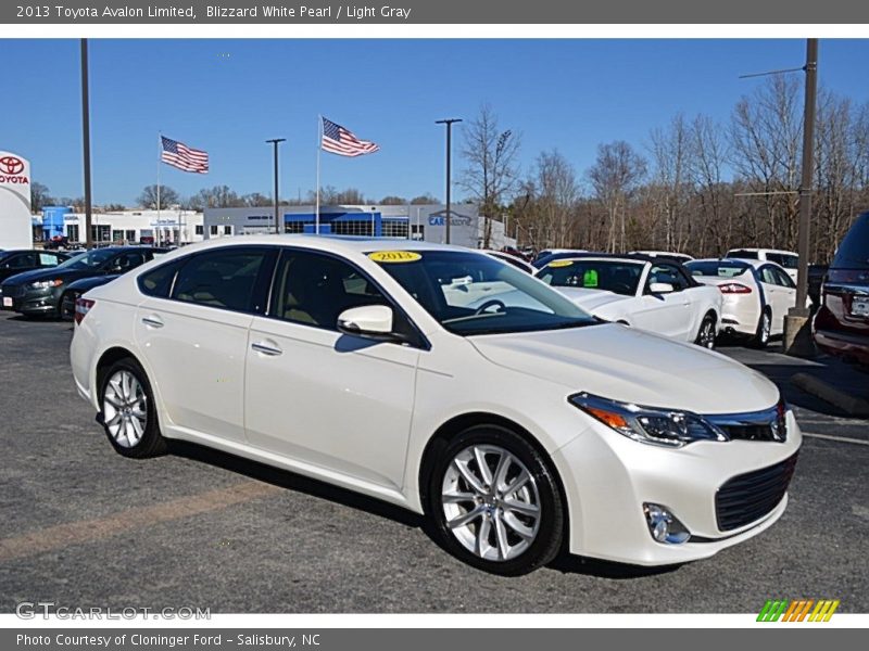 Blizzard White Pearl / Light Gray 2013 Toyota Avalon Limited