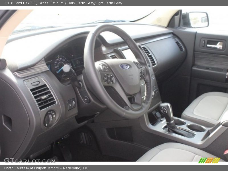 White Platinum / Dark Earth Gray/Light Earth Gray 2018 Ford Flex SEL