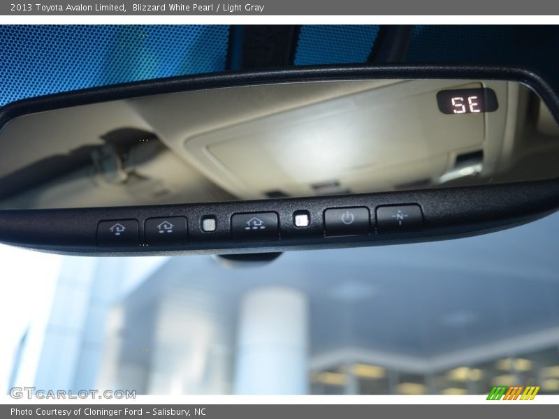Blizzard White Pearl / Light Gray 2013 Toyota Avalon Limited