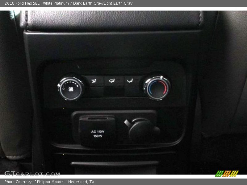 White Platinum / Dark Earth Gray/Light Earth Gray 2018 Ford Flex SEL