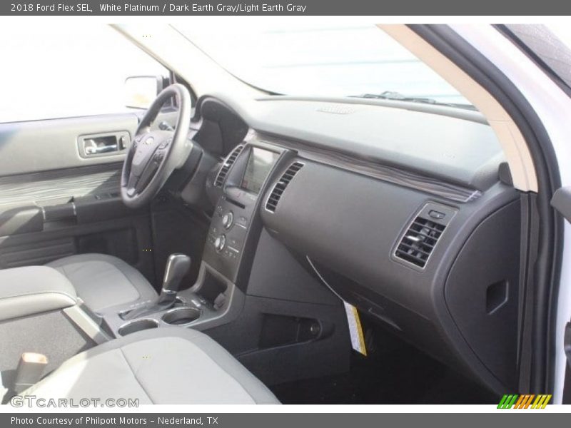 White Platinum / Dark Earth Gray/Light Earth Gray 2018 Ford Flex SEL