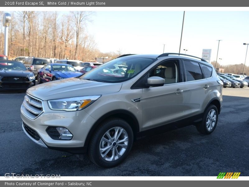 White Gold / Medium Light Stone 2018 Ford Escape SE