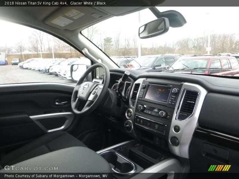 Glacier White / Black 2018 Nissan Titan SV King Cab 4x4