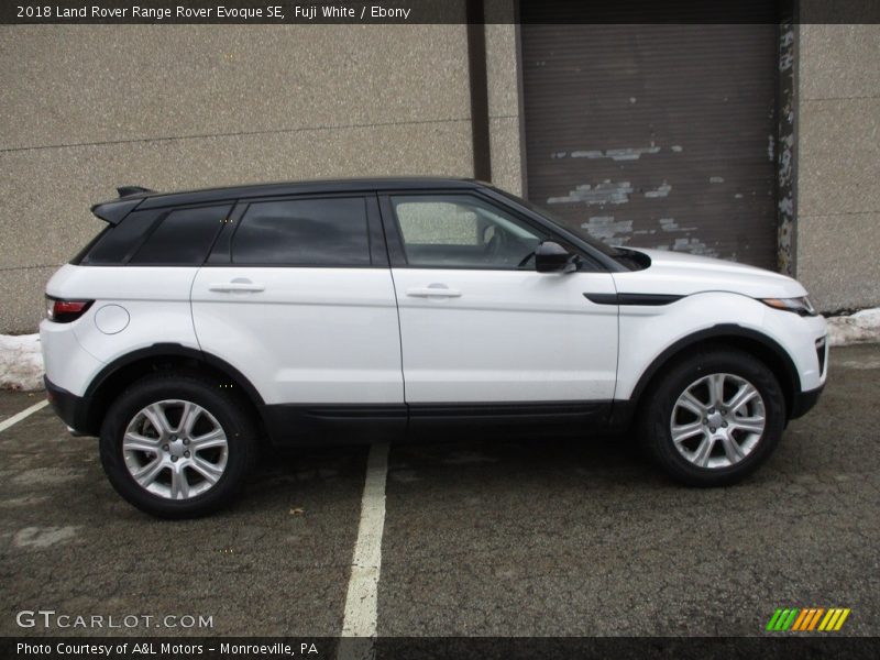 Fuji White / Ebony 2018 Land Rover Range Rover Evoque SE