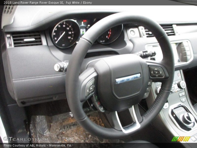 Fuji White / Ebony 2018 Land Rover Range Rover Evoque SE