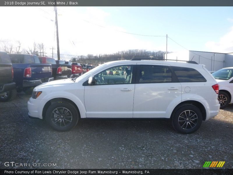Vice White / Black 2018 Dodge Journey SE