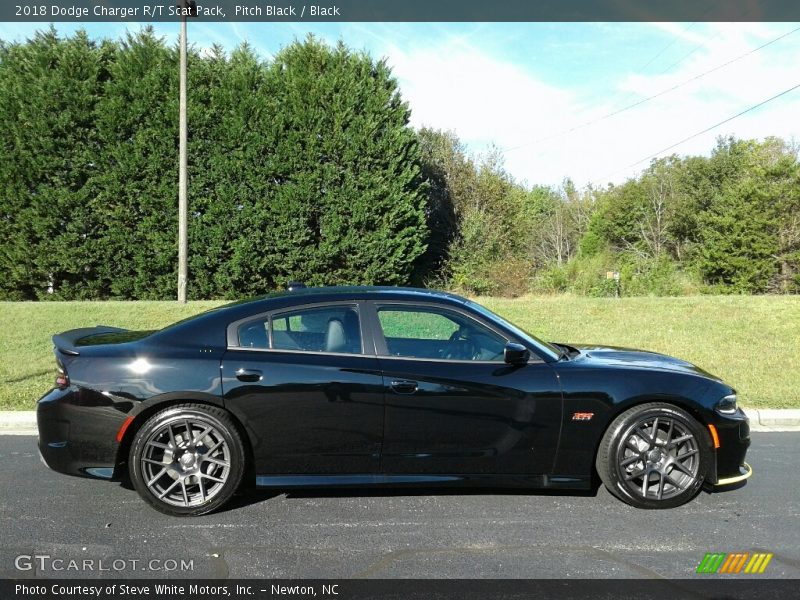 Pitch Black / Black 2018 Dodge Charger R/T Scat Pack