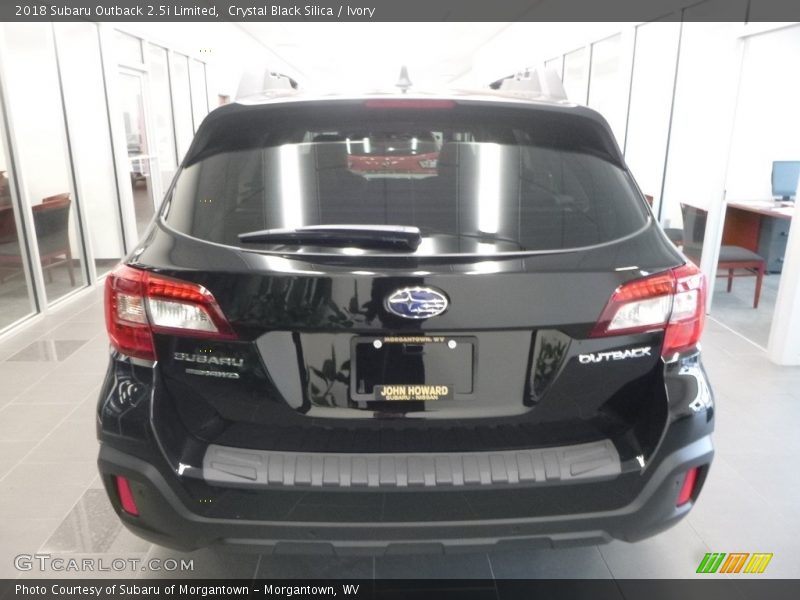 Crystal Black Silica / Ivory 2018 Subaru Outback 2.5i Limited