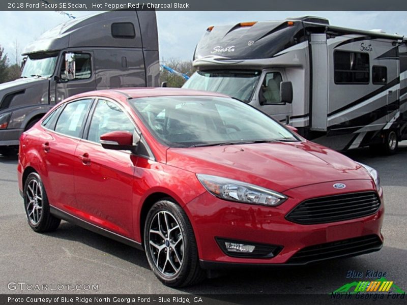 Hot Pepper Red / Charcoal Black 2018 Ford Focus SE Sedan