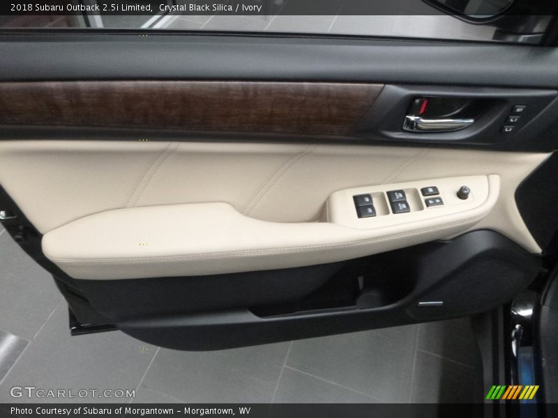 Crystal Black Silica / Ivory 2018 Subaru Outback 2.5i Limited