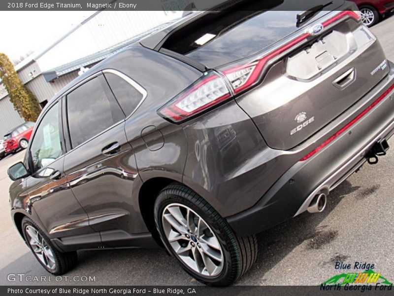 Magnetic / Ebony 2018 Ford Edge Titanium