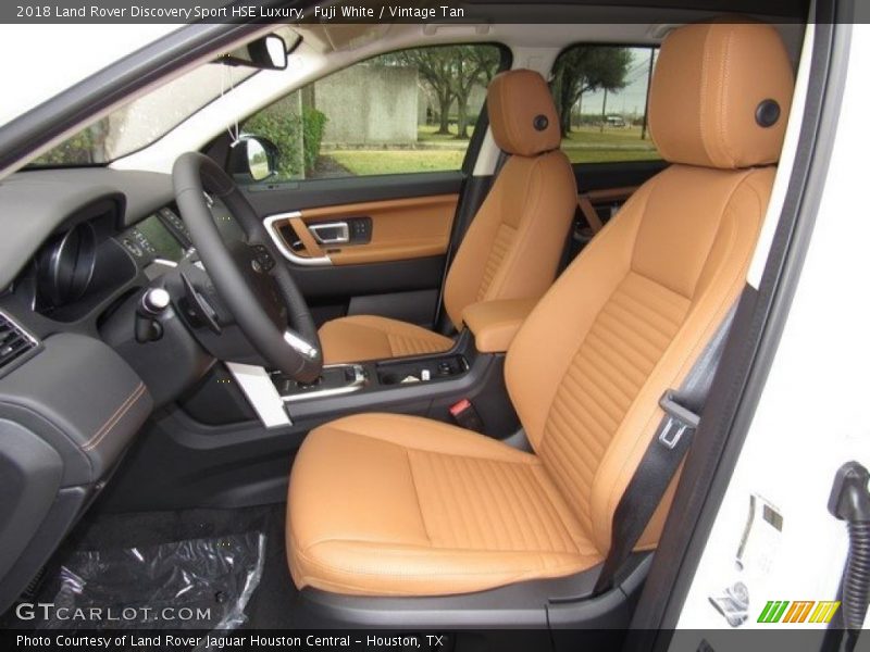 Fuji White / Vintage Tan 2018 Land Rover Discovery Sport HSE Luxury