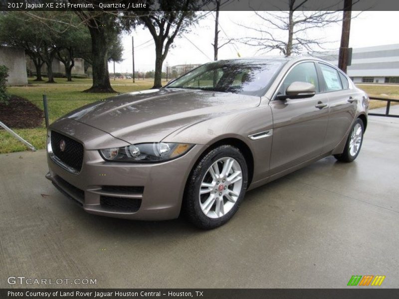Front 3/4 View of 2017 XE 25t Premium