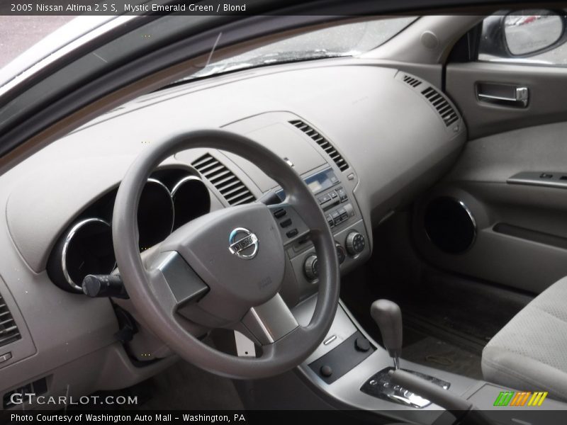 Mystic Emerald Green / Blond 2005 Nissan Altima 2.5 S
